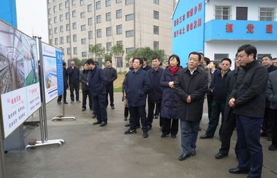 跟观摩 看发展 家禽深加工产业升级见证城市发展新态势